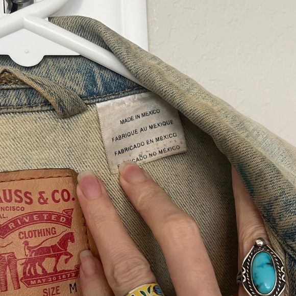 Levi's Light Blue Denim Vest - Picture 3 of 6